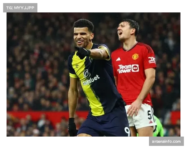 半场战报：曼联1-1伯恩茅斯，加纳乔破门后主队防线失误送礼